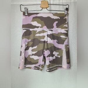 Aerie Offline Goals Bike Short size Large- New with tags